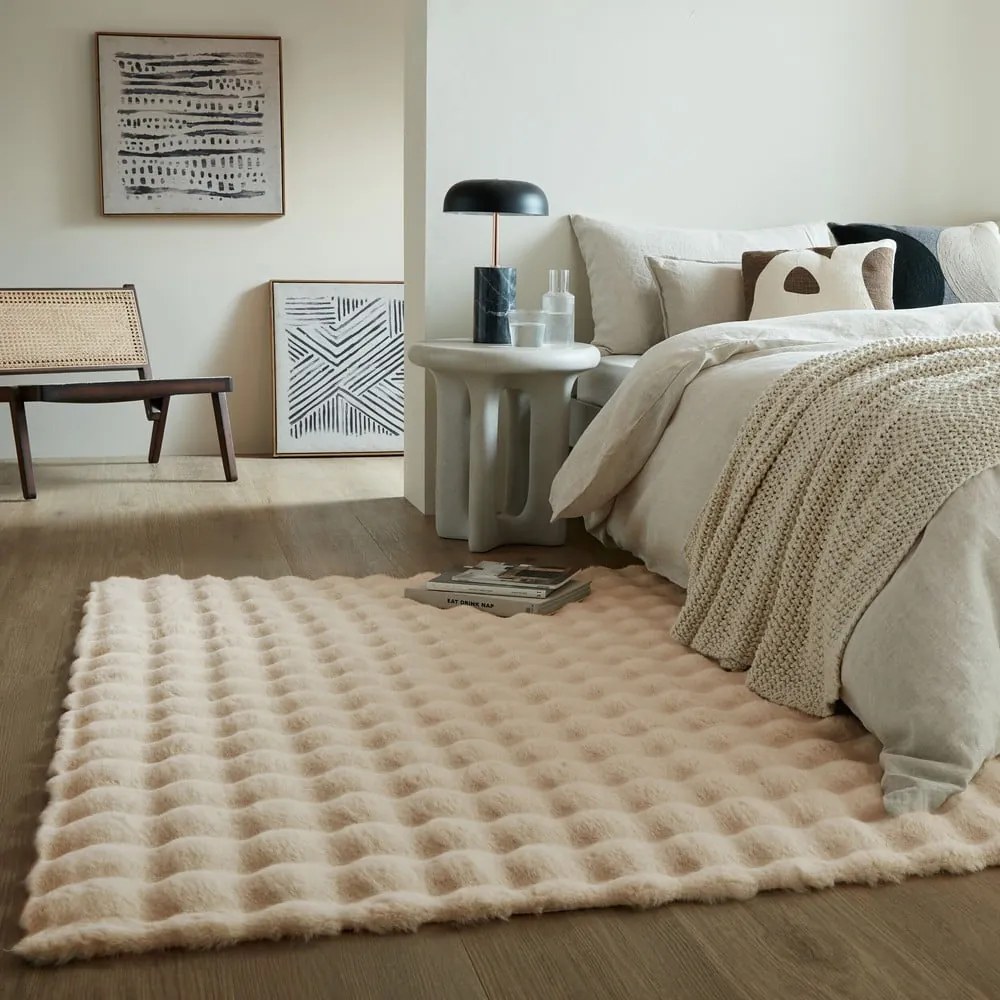 Krémová syntetická kožušina 80x150 cm Waffle Faux Fur – Flair Rugs