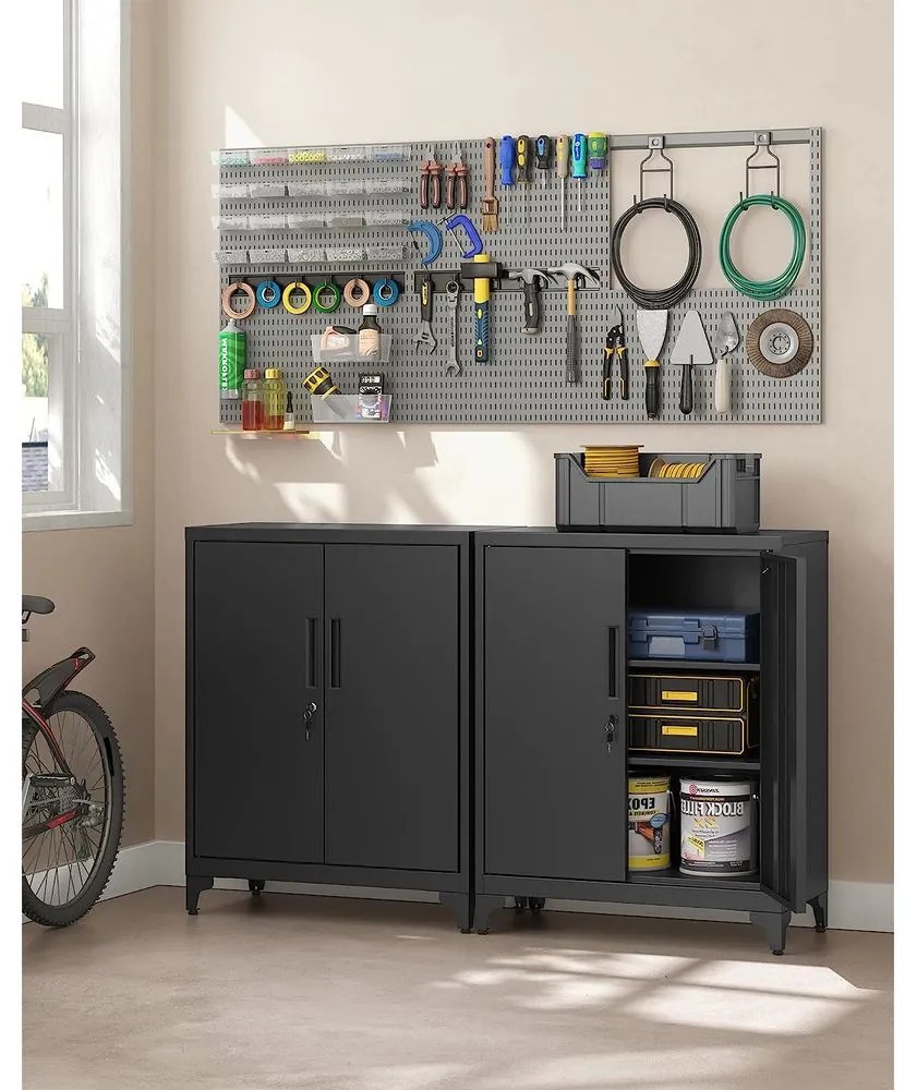 SONGMICS Oceľová kartotéka s 2 uzamykateľnými dvierkami – OMC013 Farba: čierna