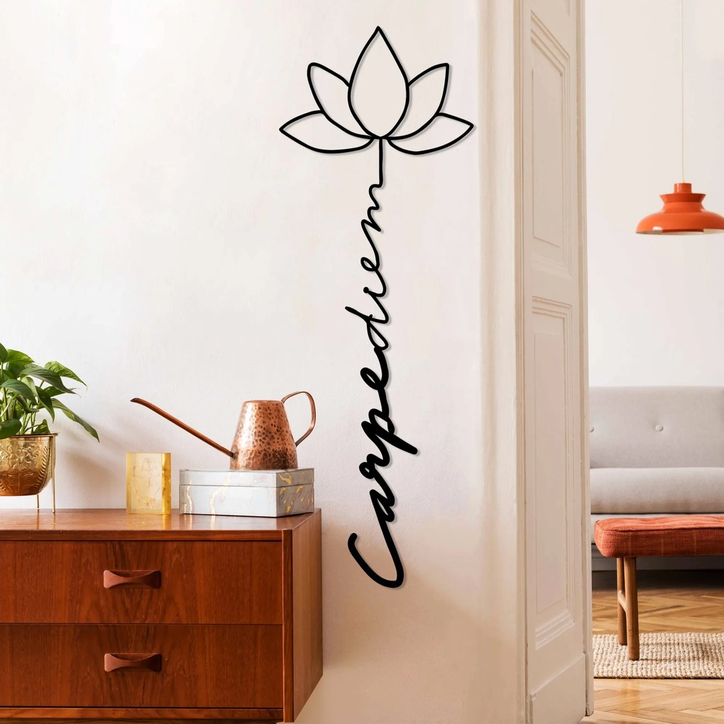 Nástenná kovová dekorácia Carpe Diem 4 čierna