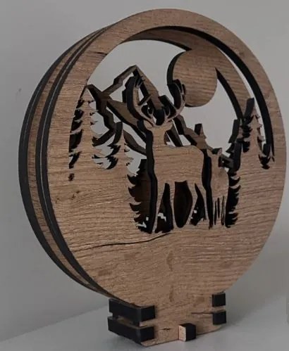 Drevená lampička na nočný stolík Jeleň