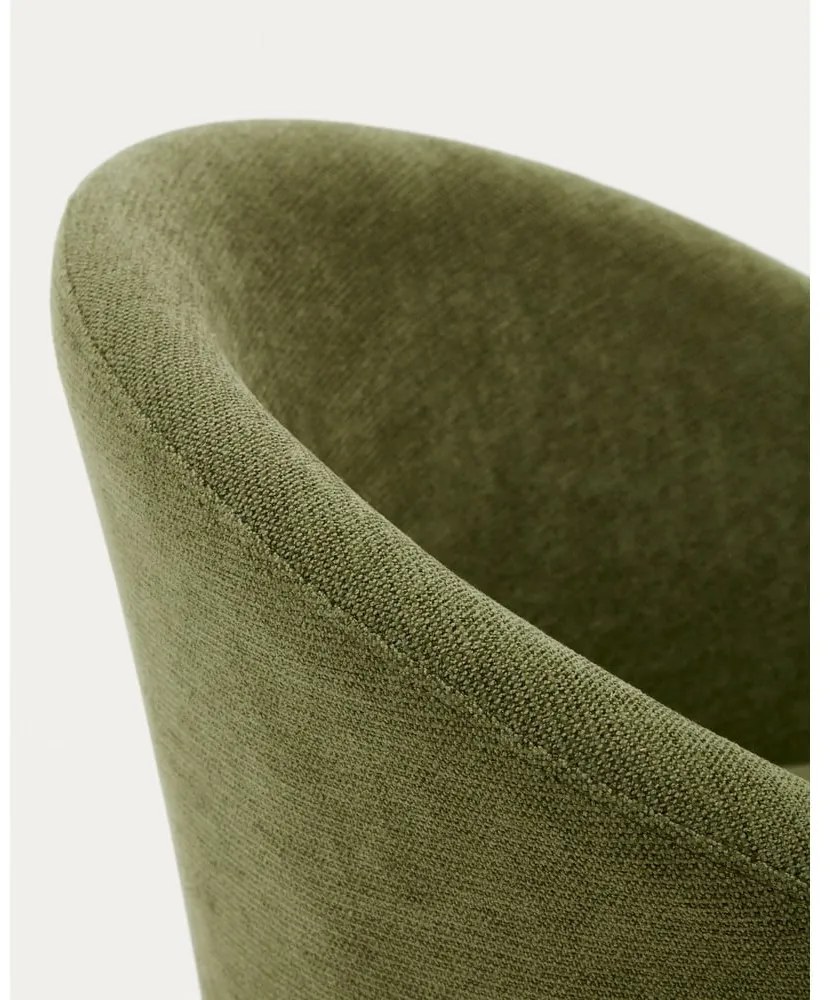 Zelené čalúnené jedálenské kreslo s podrúčkami Marvin – Kave Home