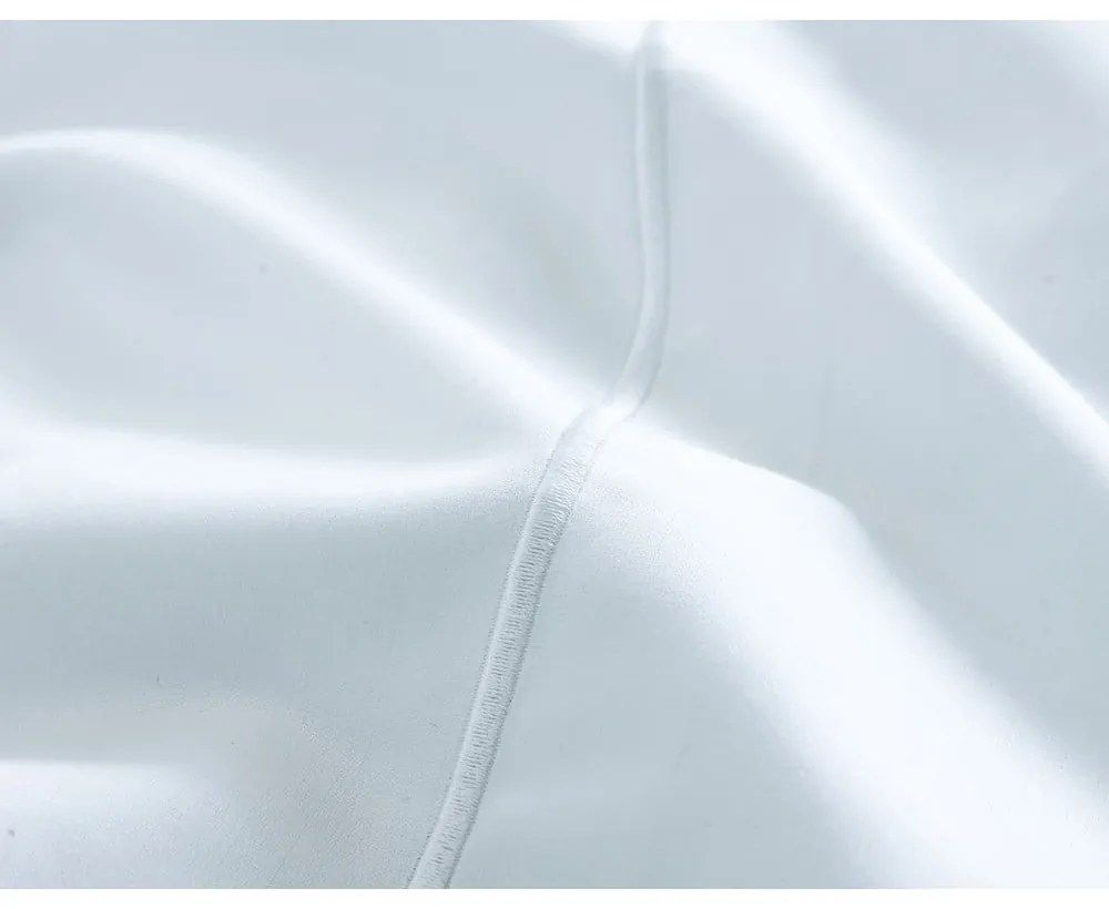 Biela plachta z bavlneného saténu Bianca Luxury, 230 x 260 cm