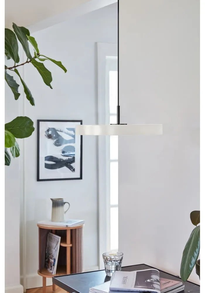 Krémovobiele LED závesné svietidlo s kovovým tienidlom ø 31 cm Asteria Mini – UMAGE