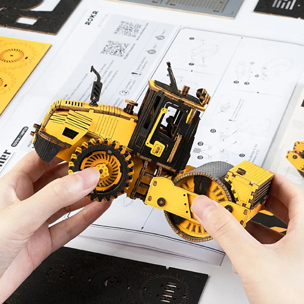 Robotime Rokr 3D dřevěné puzzle Silniční válec 149 ks