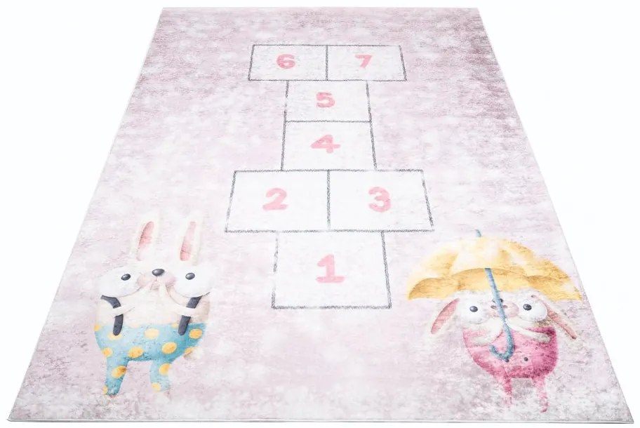 Detský koberec s motívom zvieratiek a hry škôlka Šírka: 80 cm | Dĺžka: 150 cm