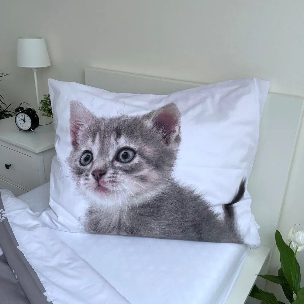 Bielo-sivé bavlnené detské obliečky na jednolôžko 140x200 cm Kitten "Grey" – Jerry Fabrics
