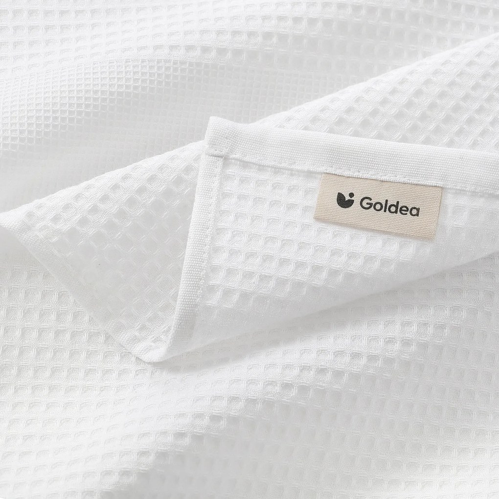 Goldea vianočná kuchynská vaflová utierka s výšivkou - imelo na bielom 50 x 70 cm