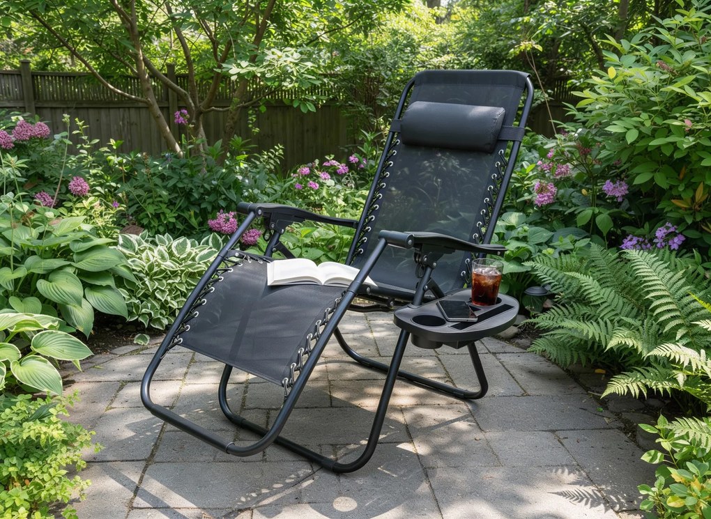 GARDEN LINE Záhradné skladacie ležadlo s podložkou, vreckom a opierkou hlavy LEZ5934 čierne