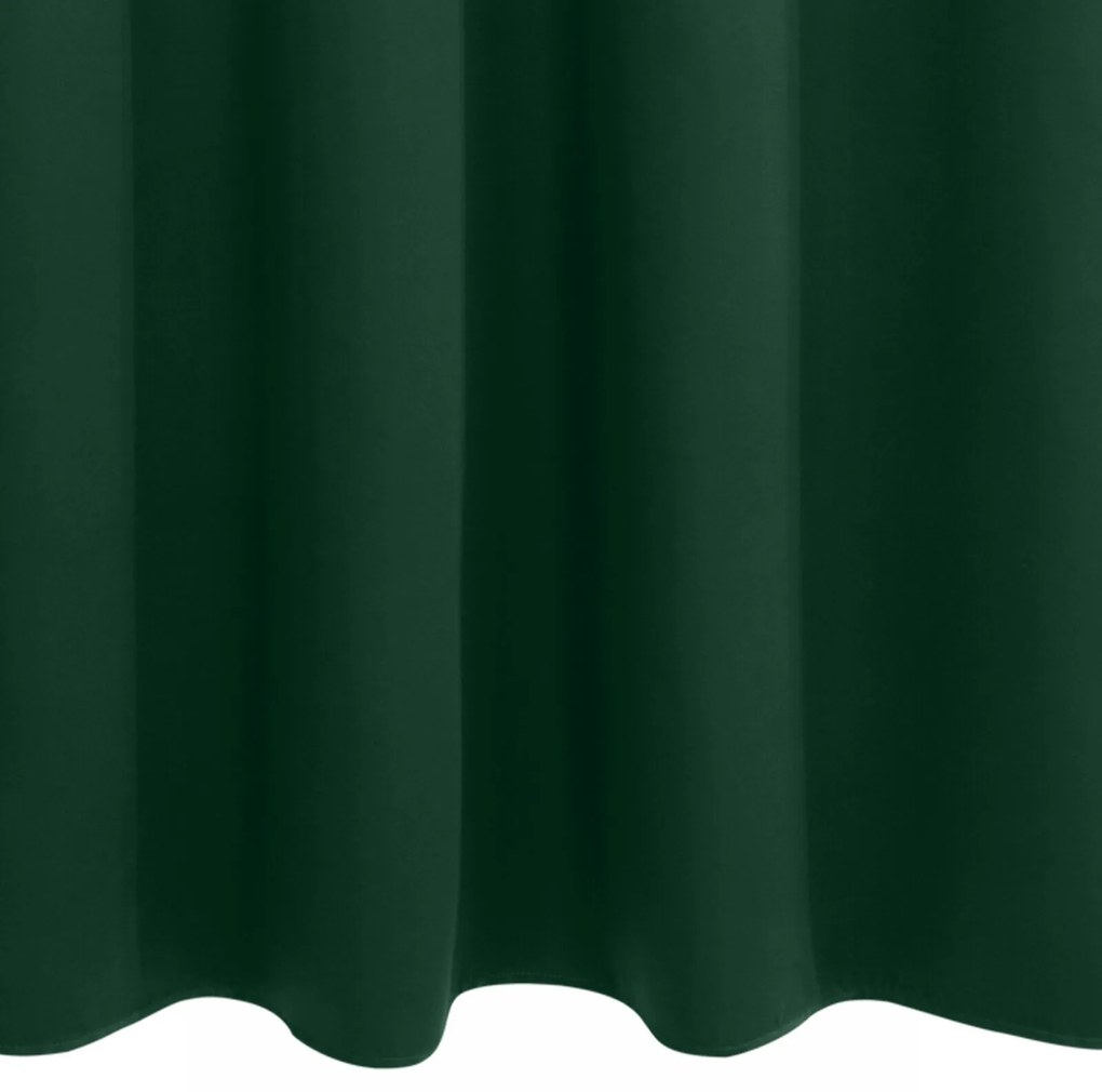 KRÁTKY ZATEMŇOVACÍ ZÁVES NA KRÚŽKOCH LOGAN 140X175 CM ZELENÁ