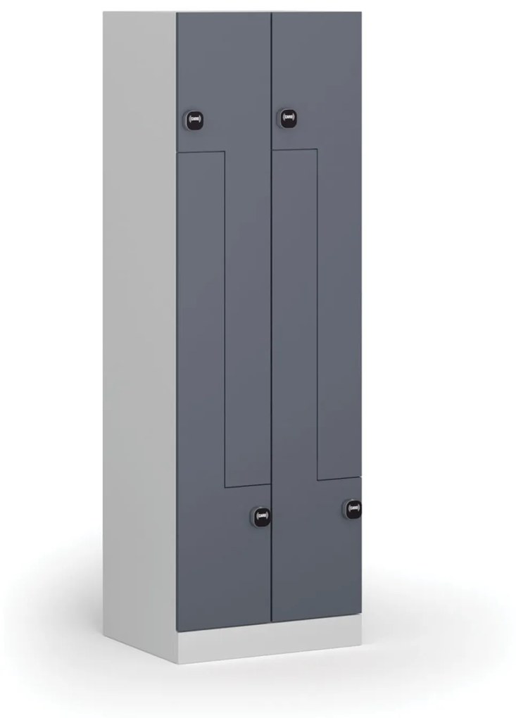 Kovová šatníková skrinka Z, 4 oddiely, 1850 x 600 x 500 mm, zámok s čítačkou RFID kariet, tmavosivé dvere