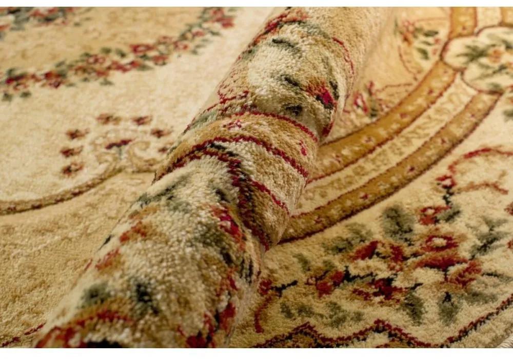 Kusový koberec klasický vzor béžový ovál 140x190cm