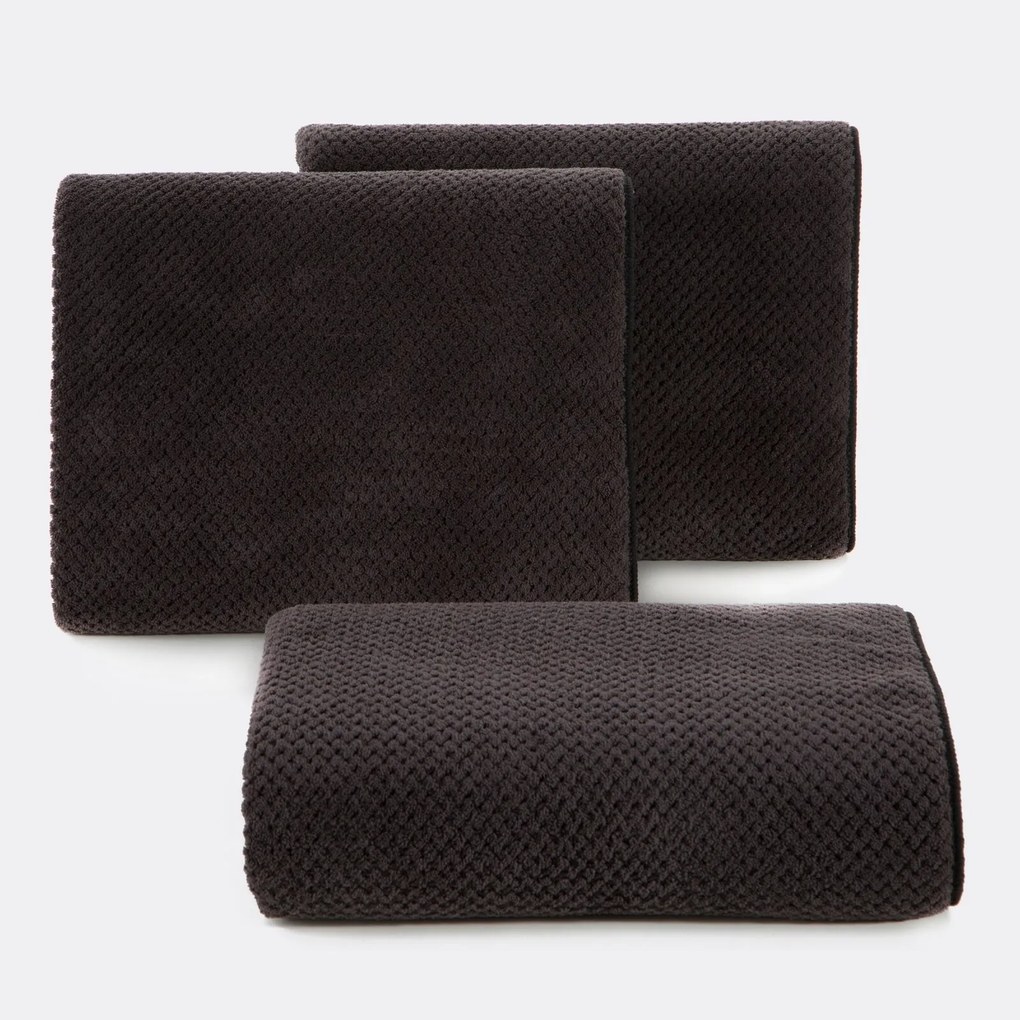 RÝCHLOSCHNÚCI UTERÁK Z MIKROVLÁKNA ZOE1 50X90 CM ČIERNA