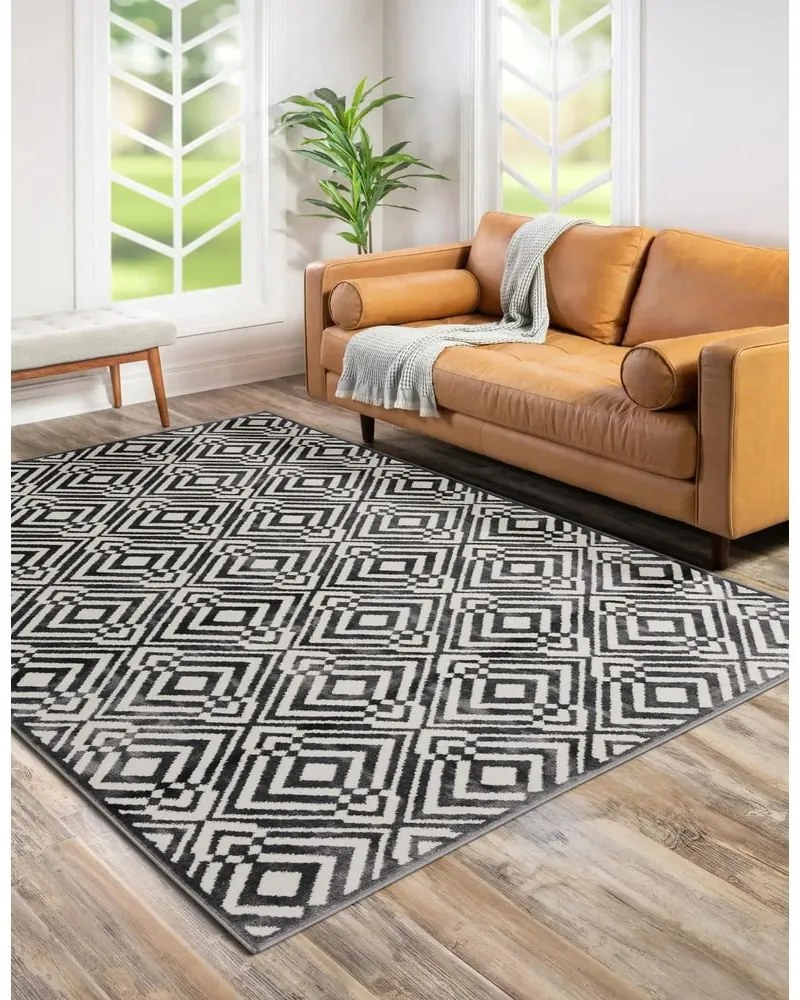 Tmavosivý koberec 133x190 cm Soft – FD