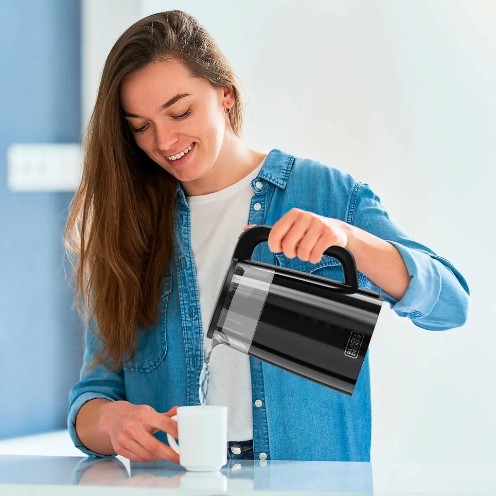 Black+Decker BXKE2206E Rýchlovarná kanvica