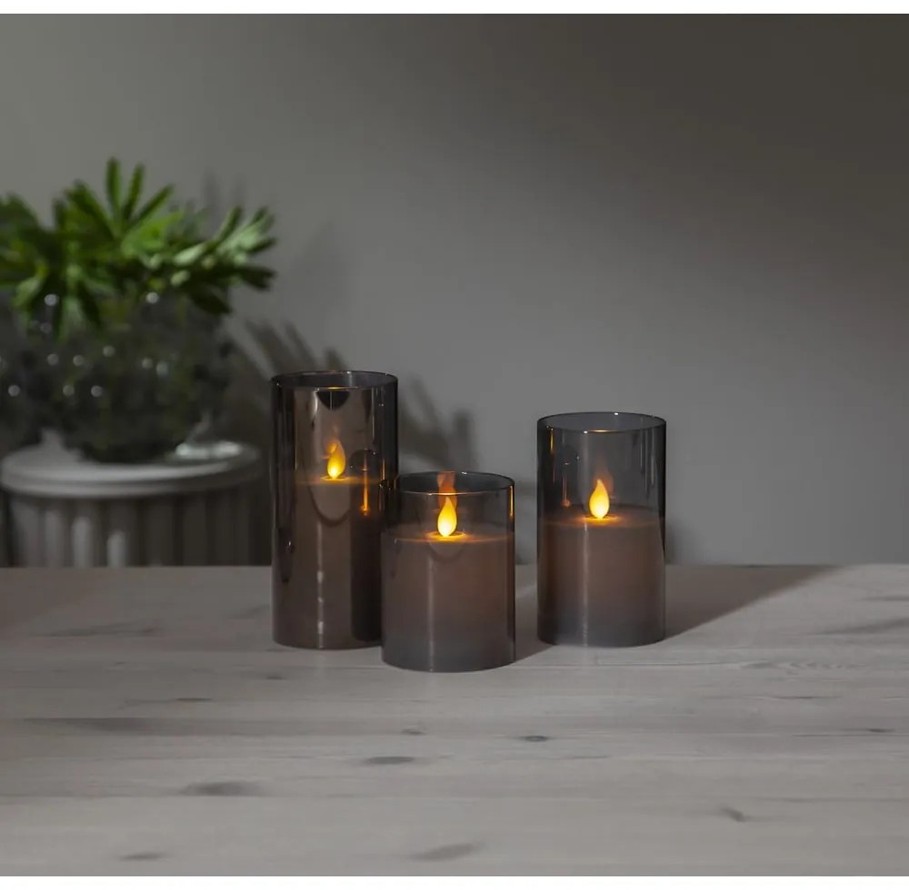 Sivá LED vosková sviečka v skle Star Trading M-Twinkle, výška 12,5 cm