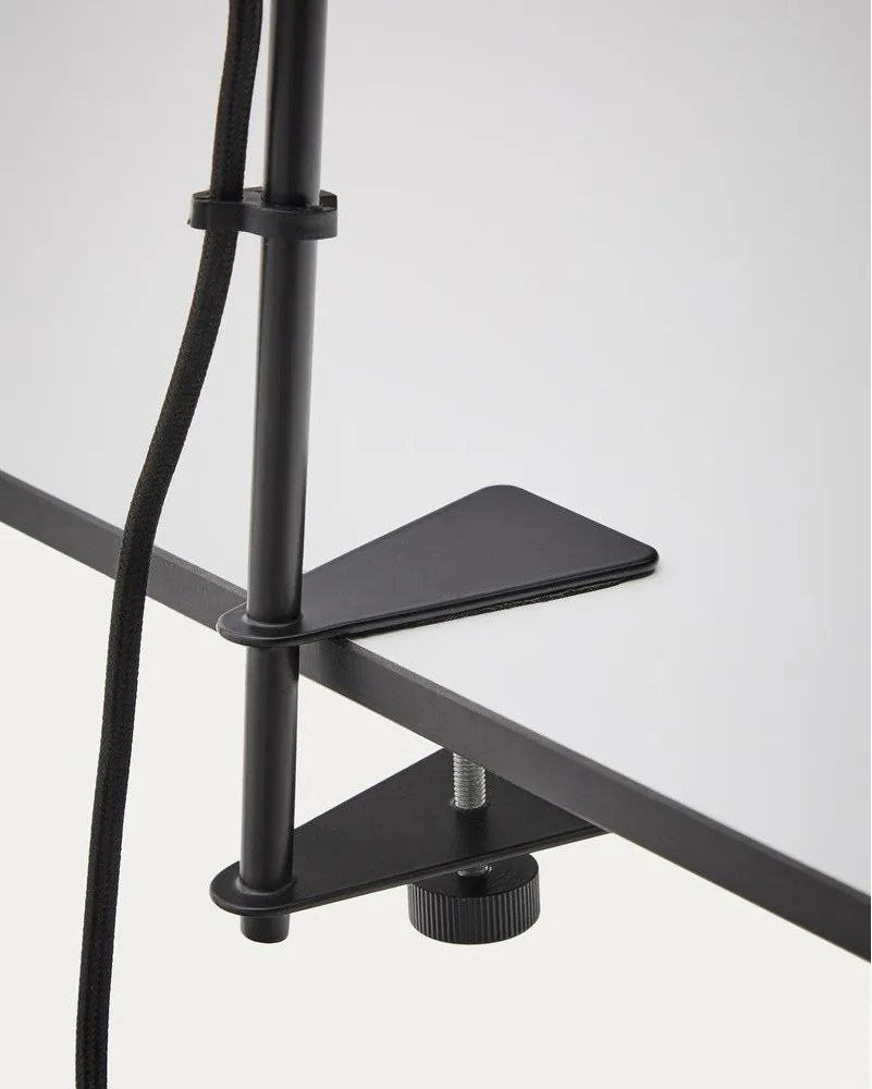 Čierna kovová stolová lampa s klipom (výška 51 cm) Jula – Kave Home