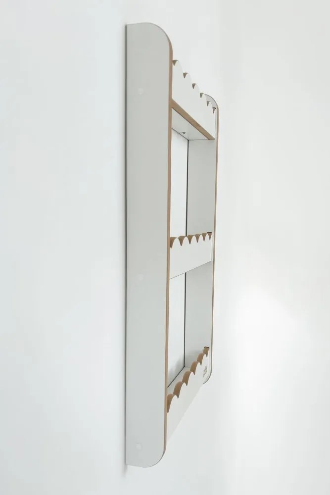 Detská nástenná polica stredná – 3 úrovne úložného priestoru Biela