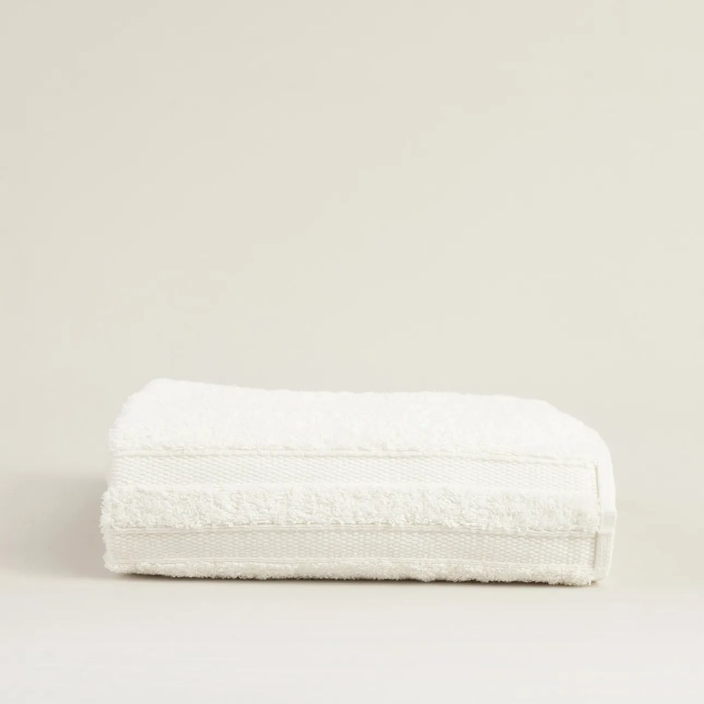 Uterák Essence 50x90 cm pure white