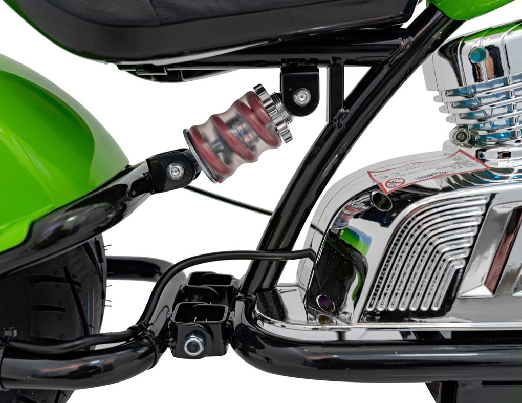 Ramiz Chopper Warrior Zelený motocykel