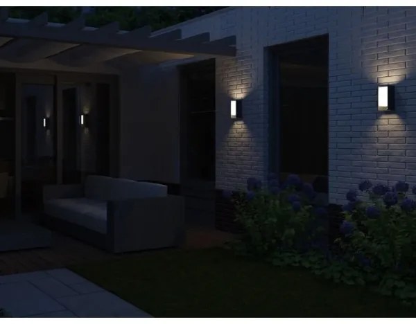 Philips - Vonkajšie nástenné svietidlo so senzorom BRIDGE 1xE27/15W/230V IP44