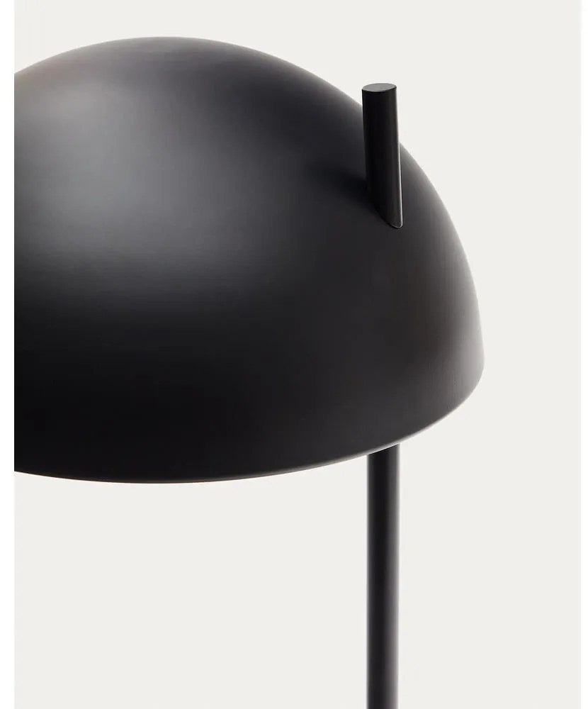Čierna/v prírodnej farbe stolová lampa s kovovým tienidlom (výška 48,5 cm) Catlar – Kave Home