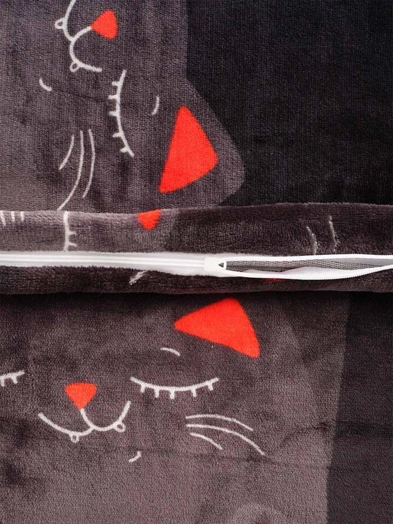Obliečka na vankúš mikroplyš 70 × 90 cm – Cats 02
