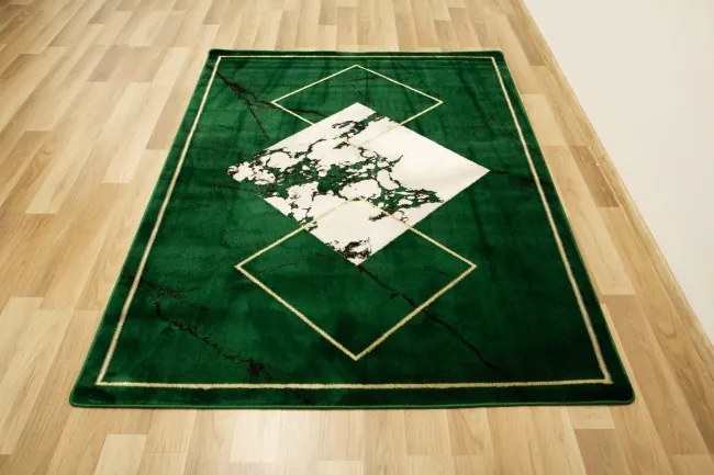 Koberec Diamond K4477Y zelený / zlatý mramor romby fľaškovozelený