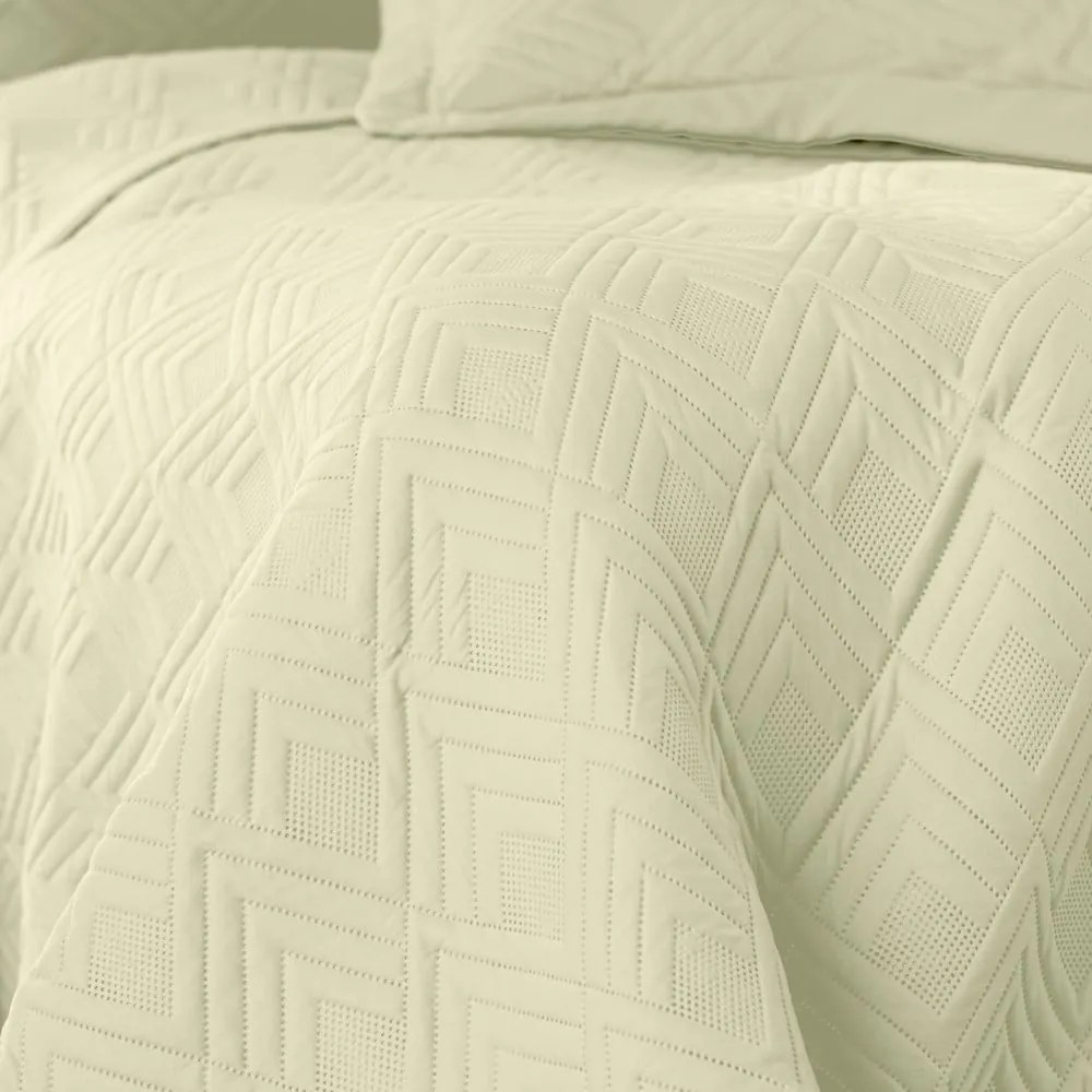 Béžový prešívaný pléd z mikrovlákna 220x240 cm Ophelia – Restilo