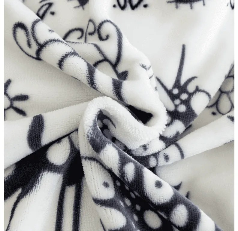 Mikroplyšové obliečky WINTER DEER sivé Rozmer obliečky: 70 x 90 cm | 140 x 220 cm