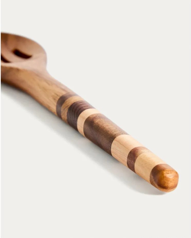 Drevená naberačka Nover – Kave Home