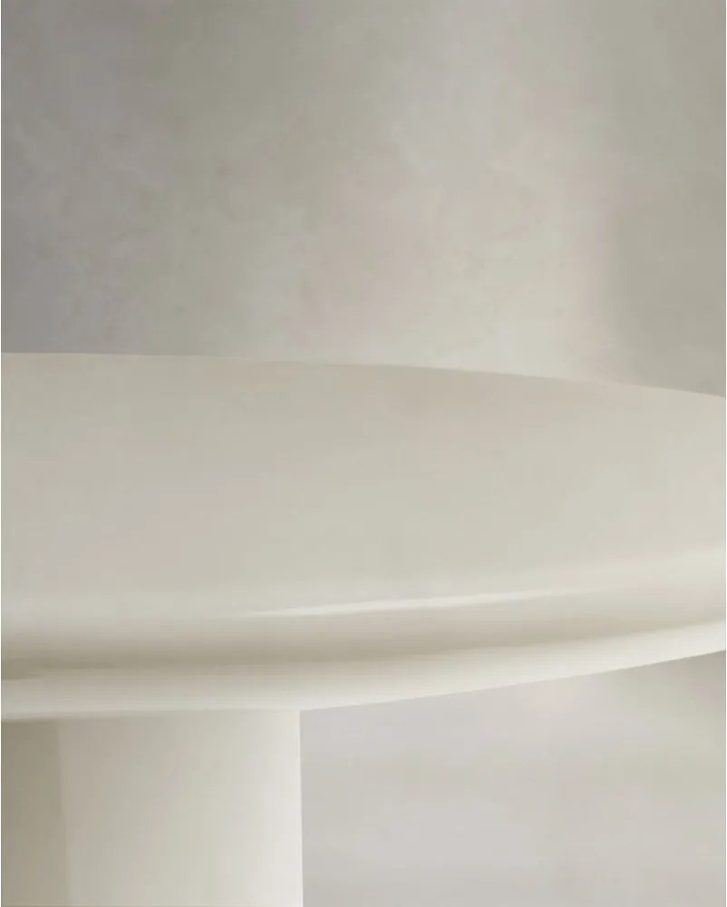 Betónový okrúhly Záhradný konferenčný stolík ø 110 cm Albanella – Kave Home