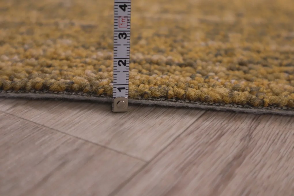 Vopi, Metrážny koberec Alassio zlatohnedý - neúčtujeme odrezky z role, na mieru, šíře 1,33m,1m,2m,3m,4m,na mieru, neúčtujeme odrezky, hnedá, filc, chodba / predsieň