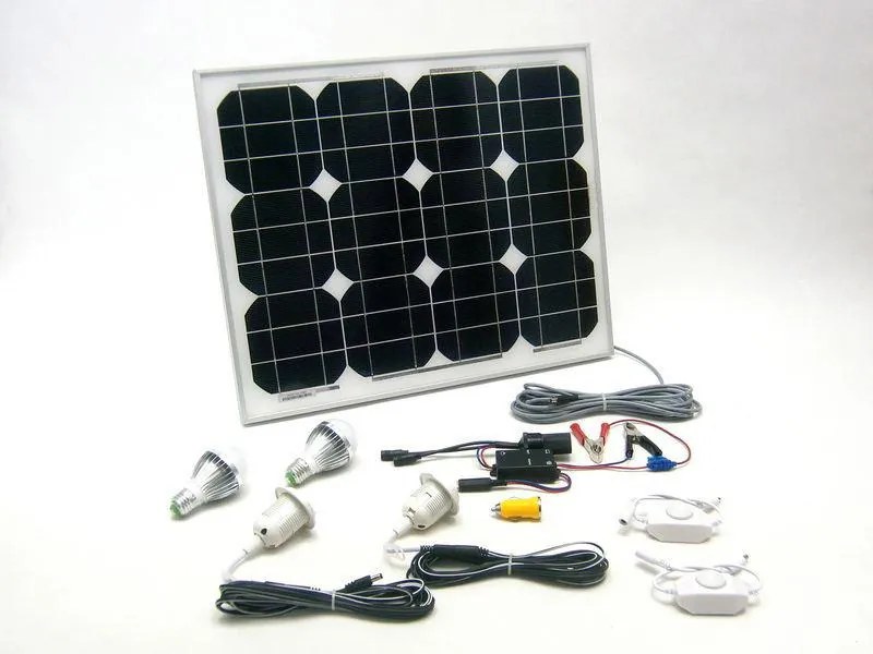 SOLAR Solárny monokryštalický systém SO136 30W 12V s USB výstupom a LED osvetlením