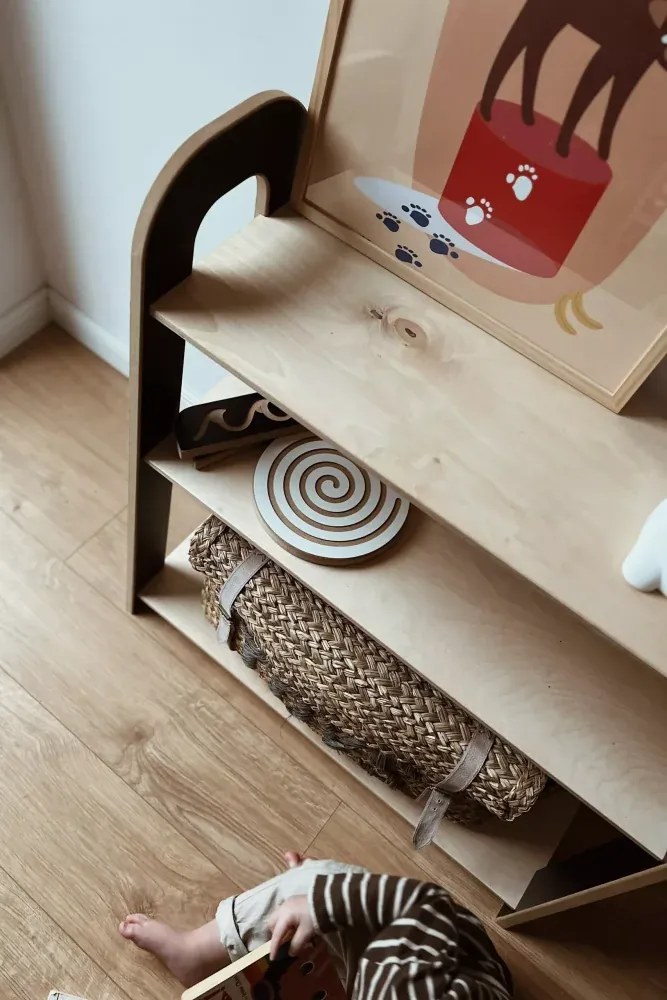 Regál / knižnica malá