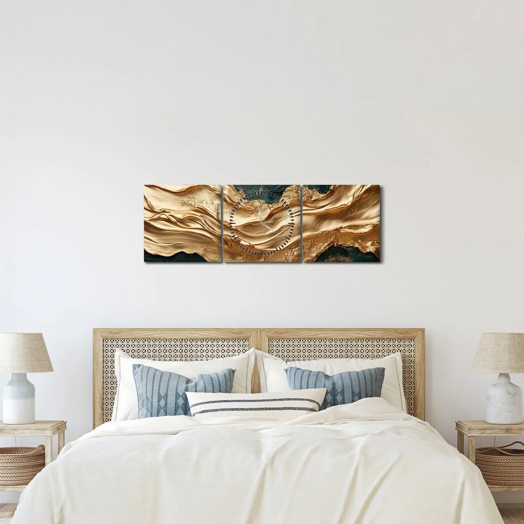 Obraz - Zelená abstrakcia so zlatom II. (s hodinami) (90x30 cm)