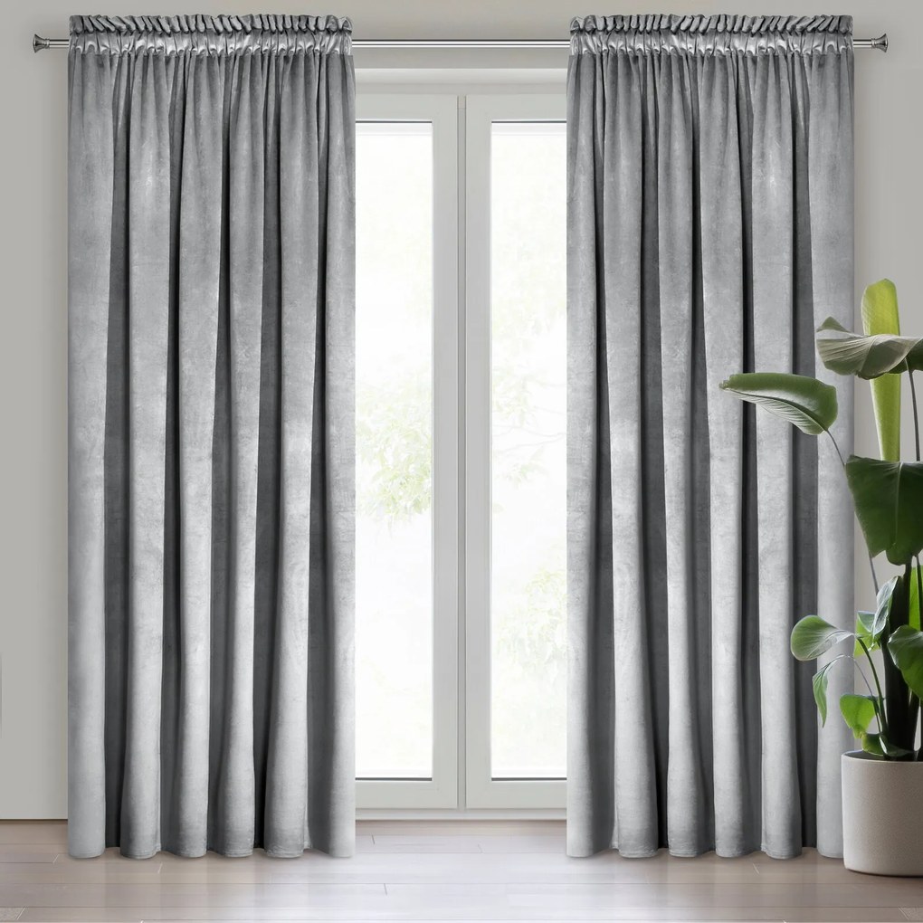 ZATEMŇOVACÍ ZÁVES NA PÁSKE MELANIE 140X270 CM STRIEBORNÁ