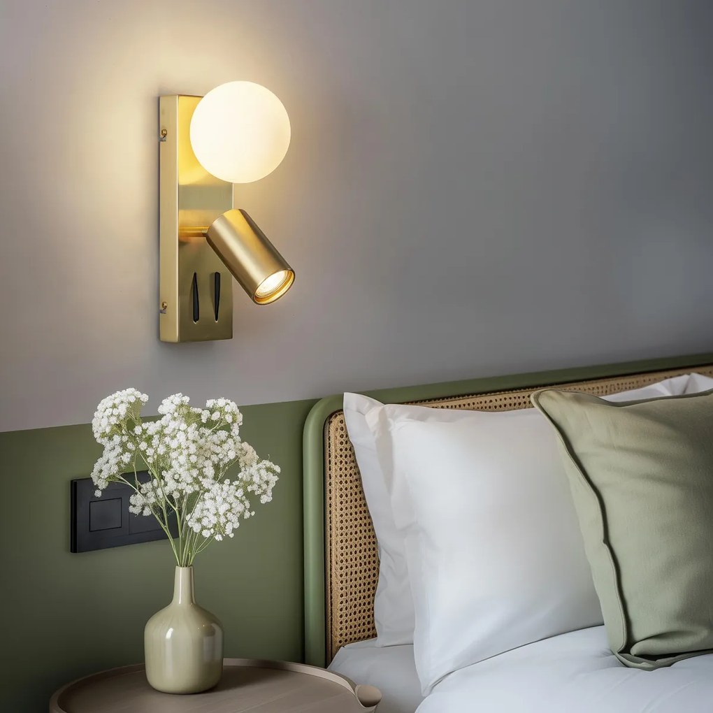 Moderné mosadzné nástenné svietidlo s 2 svetlami, nastaviteľné s portom USB-C - Lesly