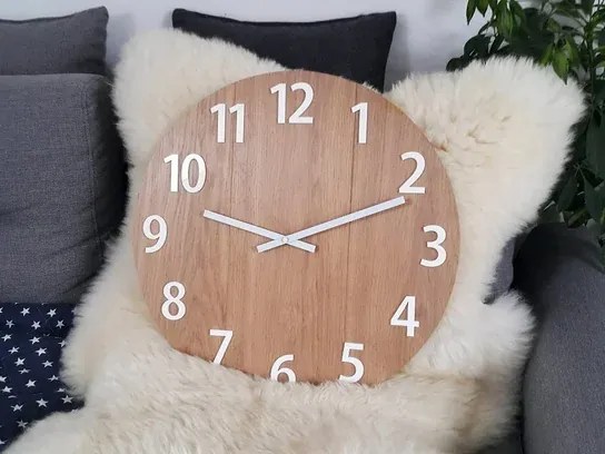 Dřevěné nástěnné hodiny Amadeus 49 cm hnědé/bílé