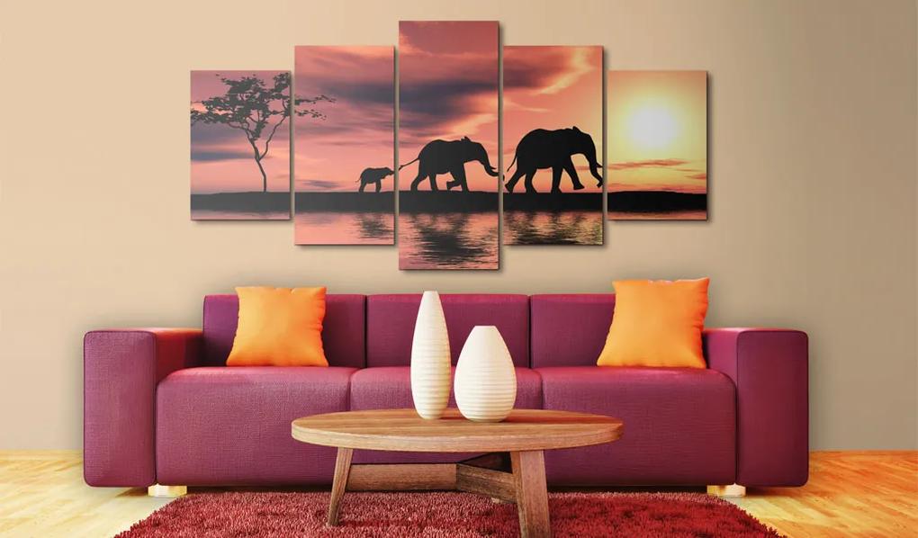 Artgeist Obraz - African elephants family Veľkosť: 200x100, Verzia: Premium Print