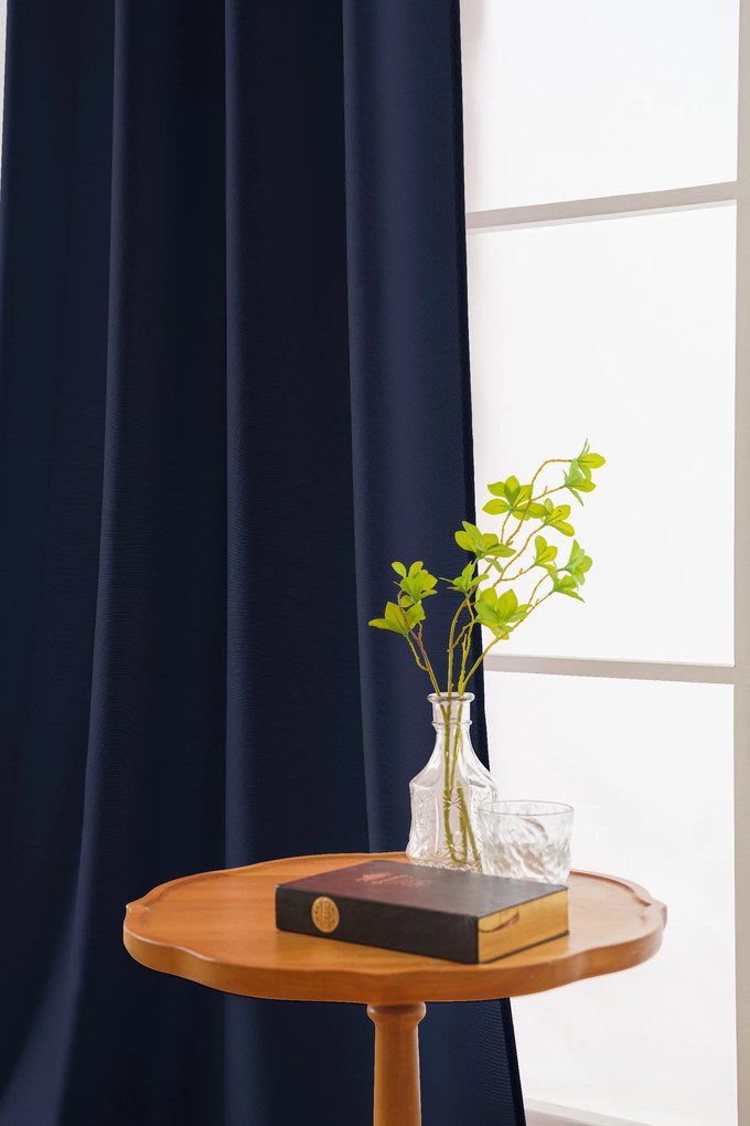 Tmavomodrý záves OXFORD LIGHT 140x250 cm Zavesenie: Riasiaca páska