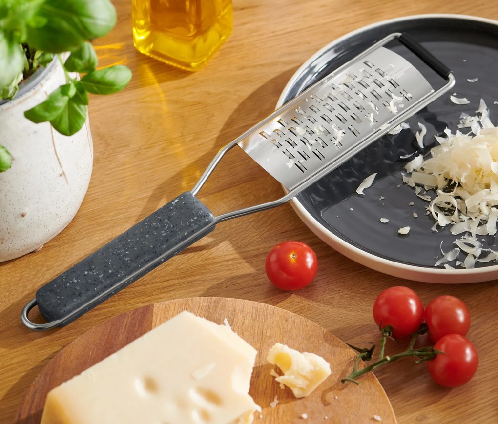 Veľké ručné strúhadlo