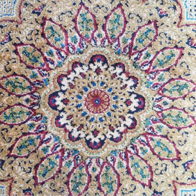 Koberec Exkluzívny Qum Silk 01 červený