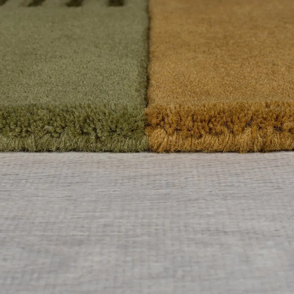 Zelený ručne tkaný vlnený koberec 150x240 cm Lozenge – Flair Rugs