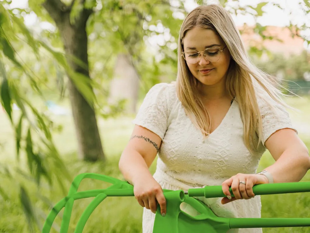AKCIA Zelená plastová stolička KATO II. akosť