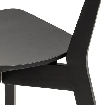 Čierna stolička v retro štýle BLACKY