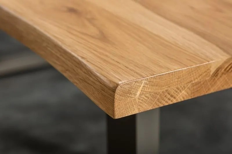 Invicta Interior - Masívny jedálenský stôl LIVING EDGE 200 cm divoký dub, prírodný