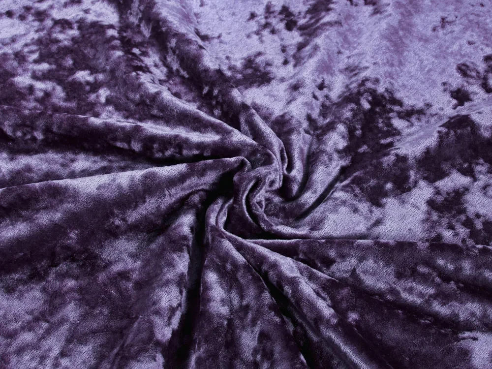 Biante Zamatový oválny obrus Diana DI-006 Tmavo fialový 100x140 cm