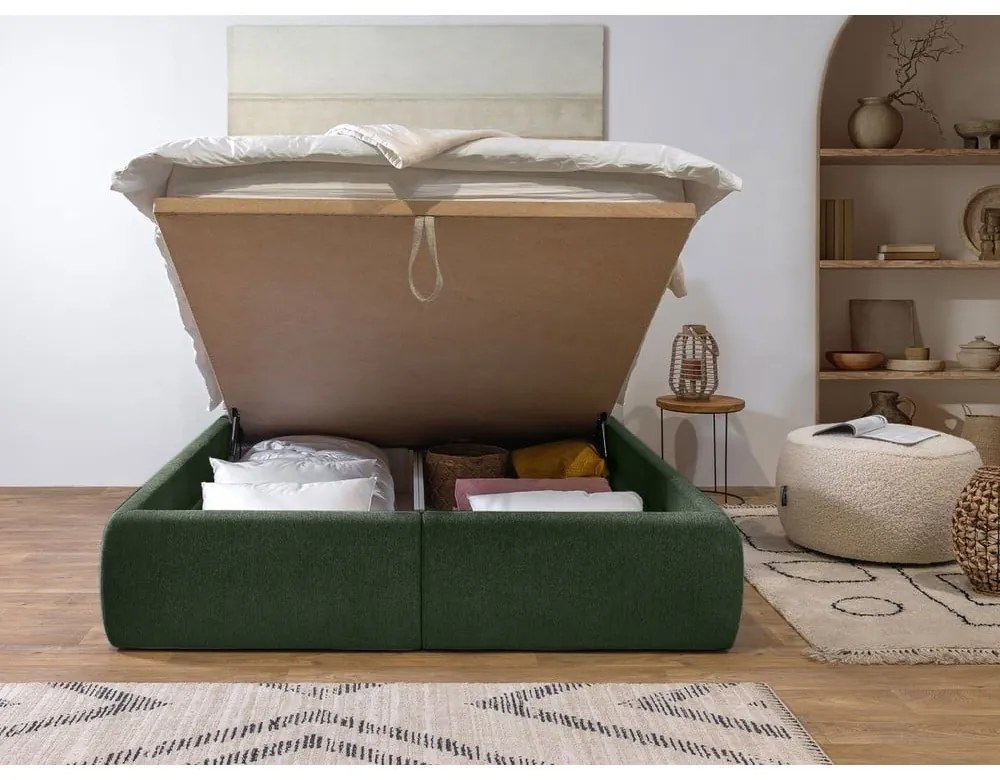 Tmavozelená čalúnená dvojlôžková posteľ s úložným priestorom a roštom 180x200 cm Garancia – Bobochic Paris