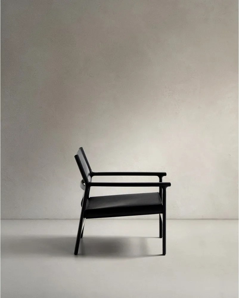 Čierne kožené kreslo Jan – Kave Home