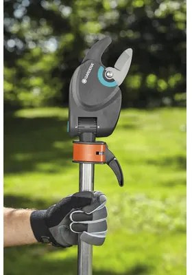Teleskopické nožnice na konáre Gardena StarCut 160 Plus dvojčepeľové